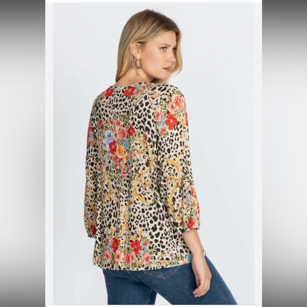 Johnny Was Cheetah Puff Sleeve Floral Top Size Small - Picture 2 of 8